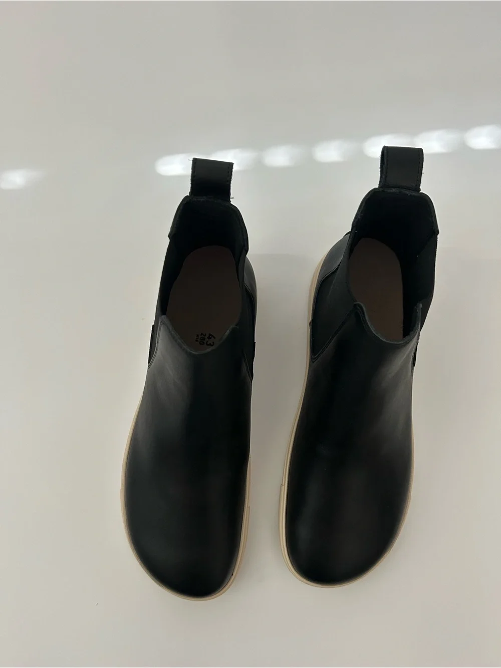 Birkenstock Bend Chelsea Boots Unisex Black Leather Pull On EU 43 Narrow $175